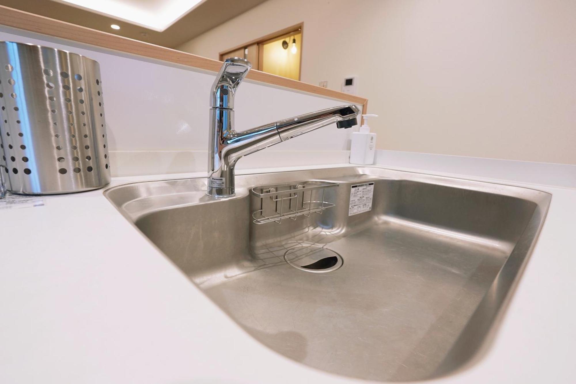 Nestay Terrace House Osaka Tsutenkaku Екстер'єр фото